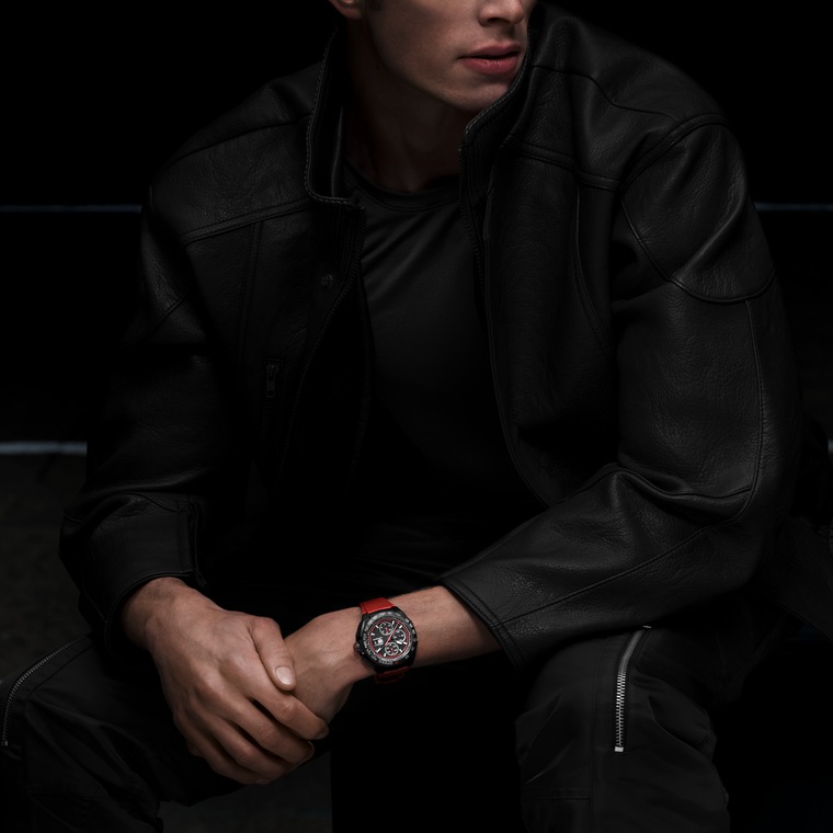 TAG Heuer TAG Heuer Formula 1 Chronograph Automático 44 mm Titanio CBZ2085.FT8093 Envío internacional gratuito