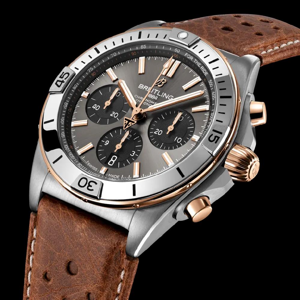 Breitling Chronomat B01 42 Triumph Devoluciones gratuitas