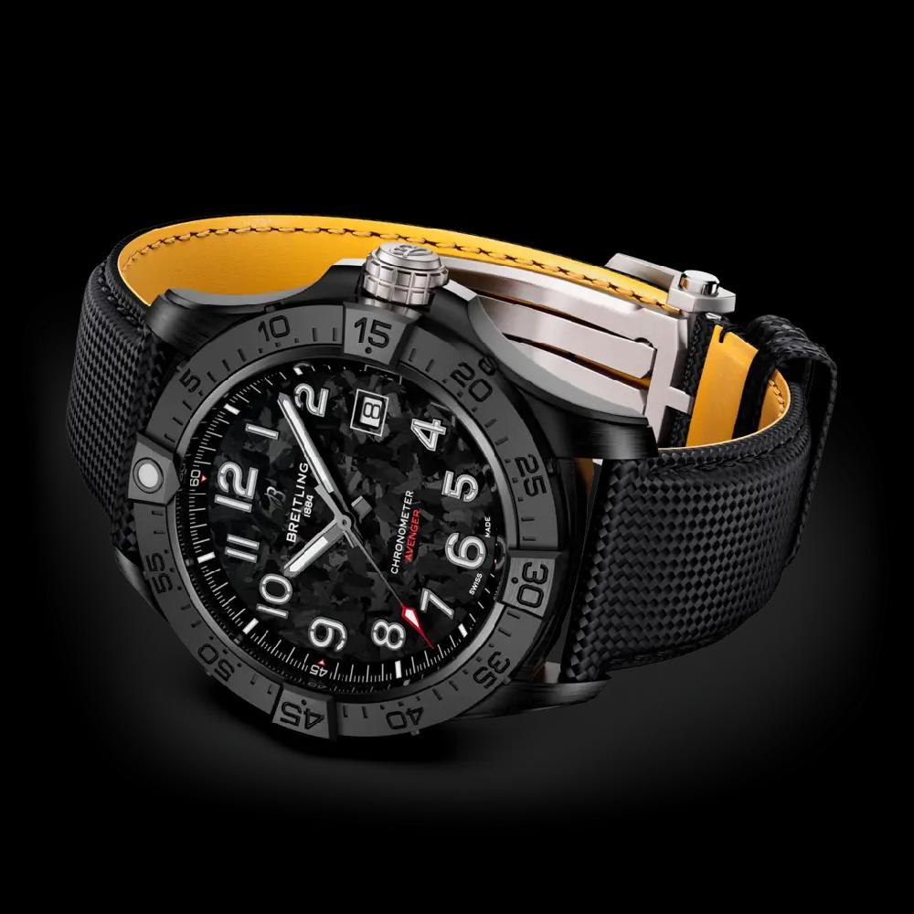 Breitling Avenger Automatic 42 Night Mission Últimos 3 días
