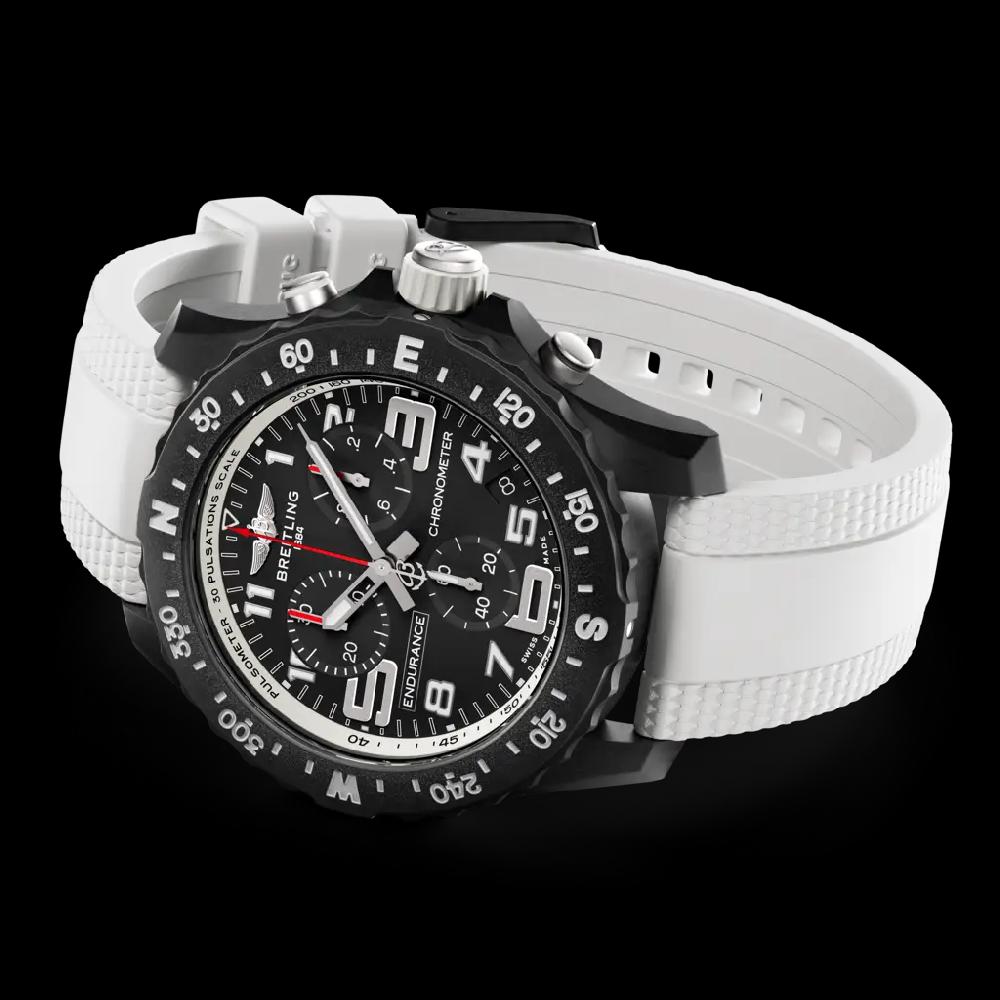 Breitling Endurance Pro 44 Rebajas de fin de temporada