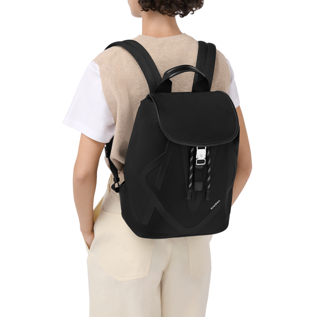 Rimowa Mochila de nailon ECONYL® con solapa Signature - NEGRA Ahorra y exporta