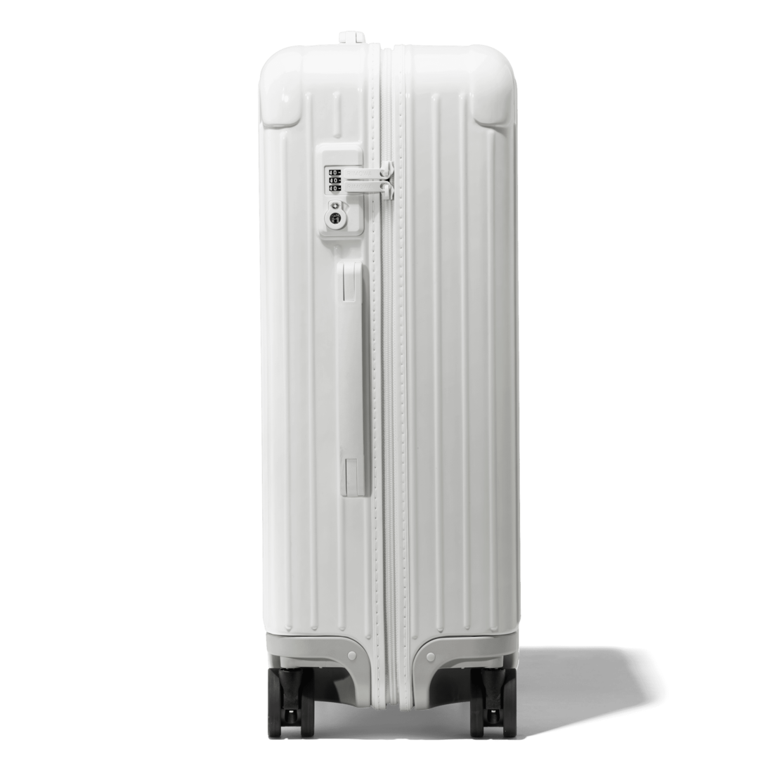Rimowa Maleta ligera Essential Check-In M En línea