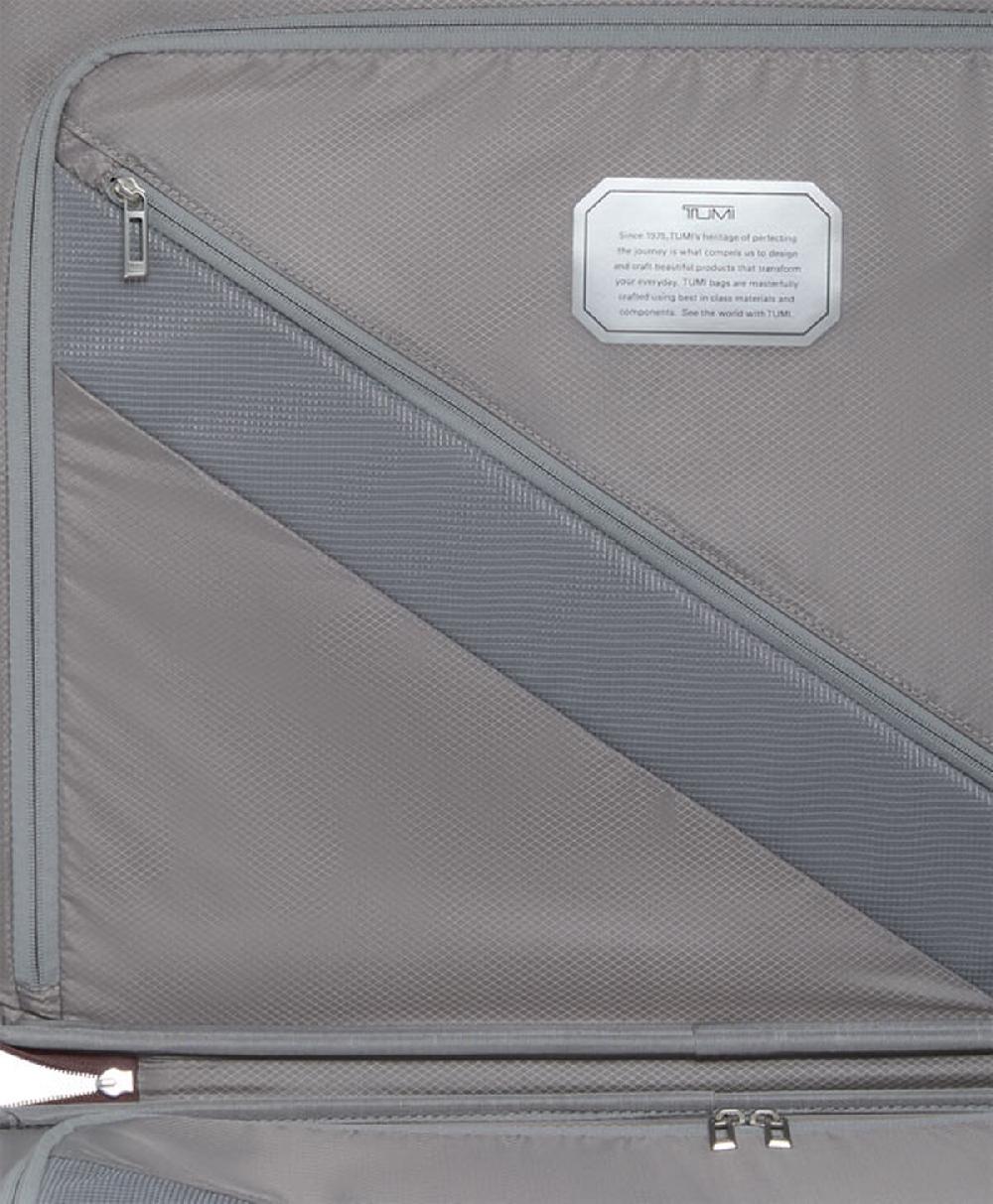 Tumi 19 Degree Lite Maleta Short Trip 66 cm Precio de fábrica