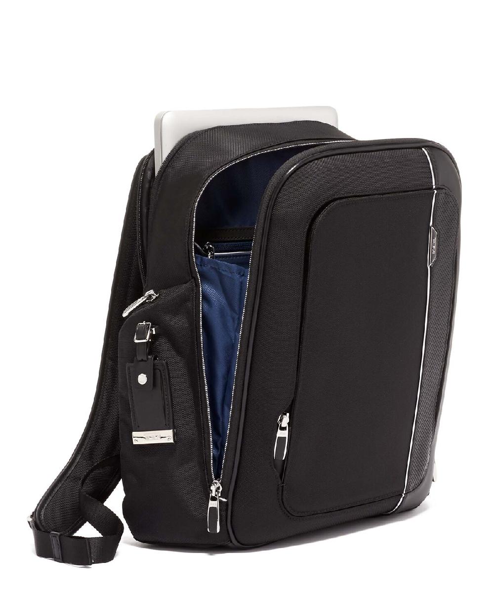 Tumi Arrivé Mochila Larson Solo hoy
