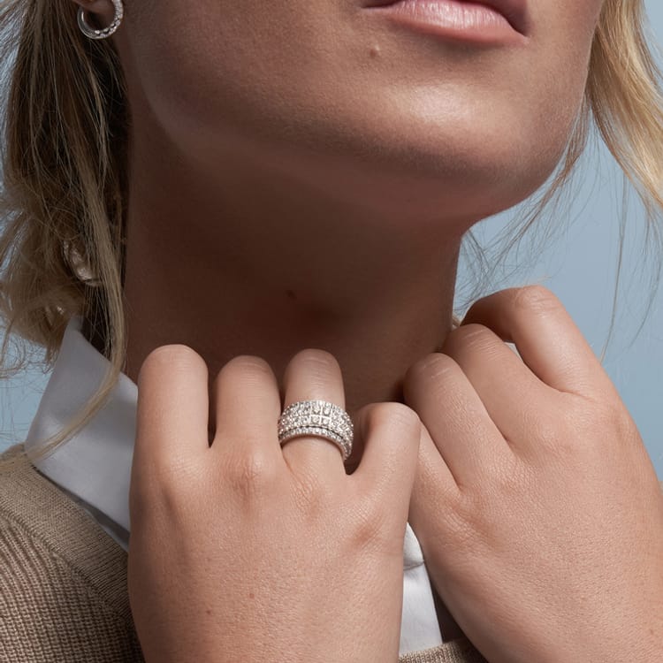 Piaget Possession band ring Descuento