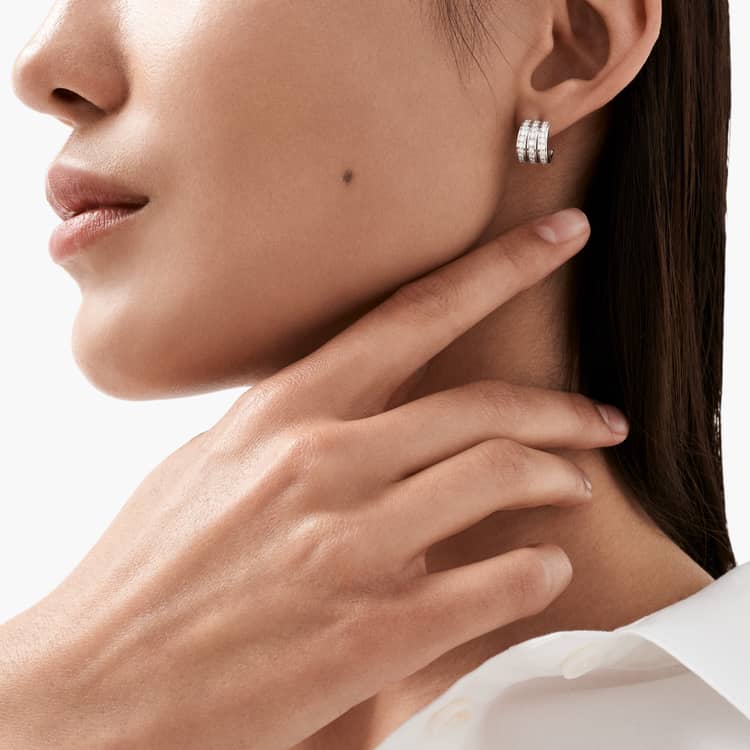 Piaget Possession single earring Liquidación
