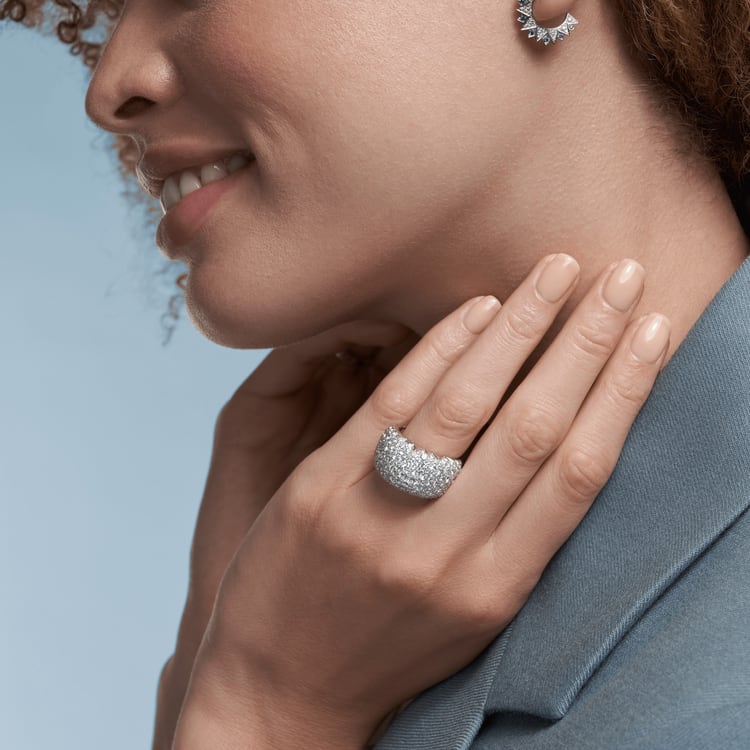 Piaget Piaget Sunlight earrings Precio de fábrica