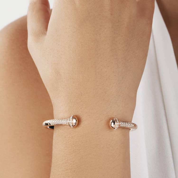 Piaget Possession open bangle bracelet Oferta especial de fábrica