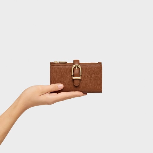 Tous Cartera de piel camel TOUS Buckles Última moda